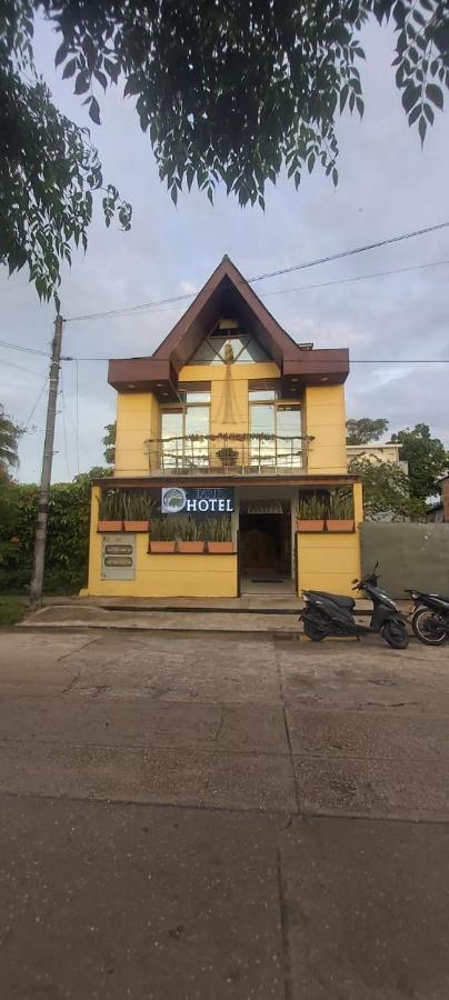 Tapir Hotel 레티시아 외부 사진
